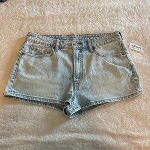 NWT Old Navy Women's OG Straight High Rise  Light Blue Denim Shorts size 12